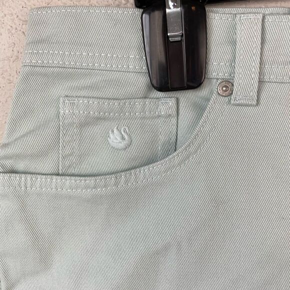 NWT Liz Claiborne Light Blue Stretch Fit Amanda Jeans Size 14 Short - Picture 2 of 5